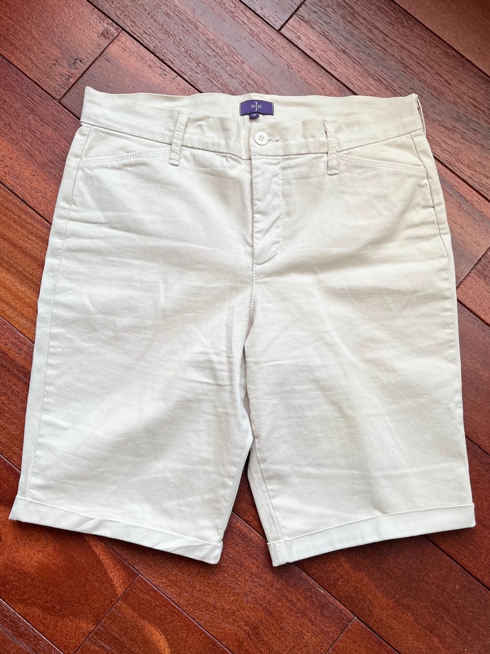 NYDJ Women's Cream Bermuda Shorts